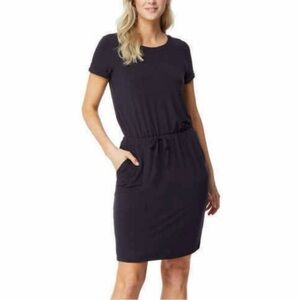 32 Degrees Cool Black Dress